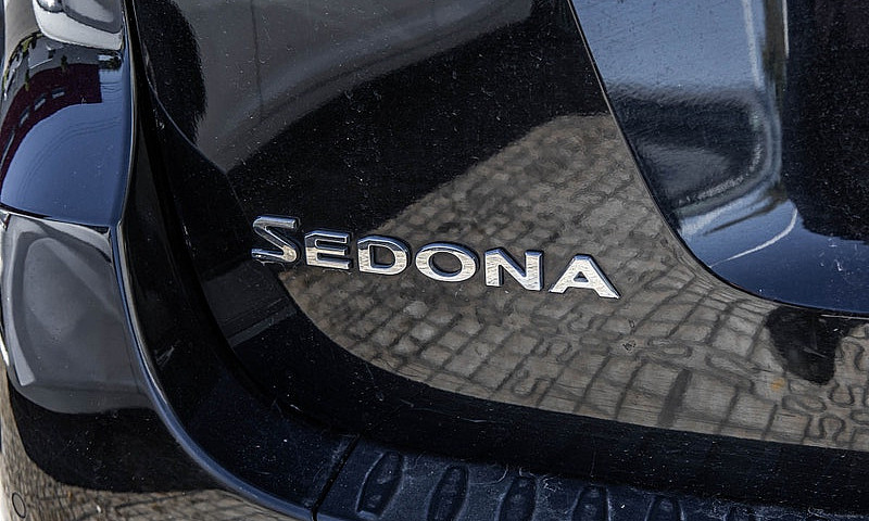 2019 Kia Sedona Lx...