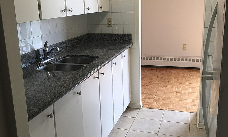 One Bedroom Apartmen...