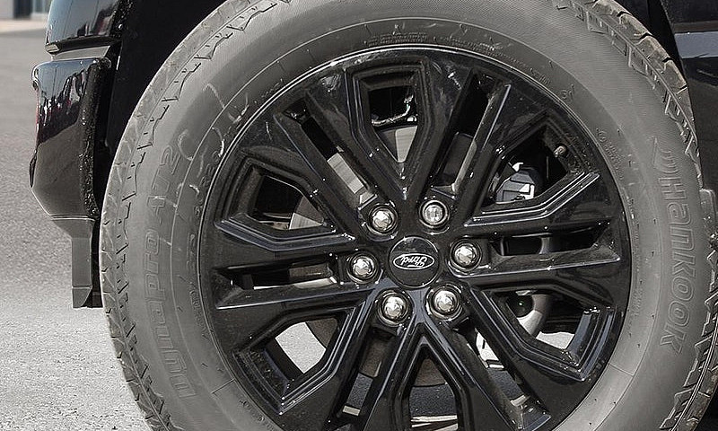 2026 Ford F-150 Lari...