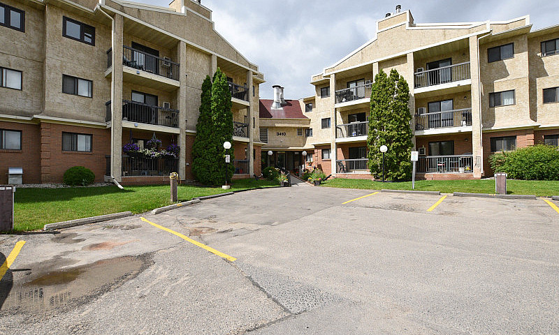 #304 - 3410 Park St ...