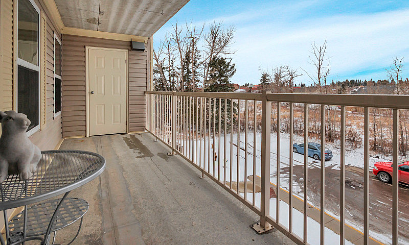 Adult Condo ~ Low Co...