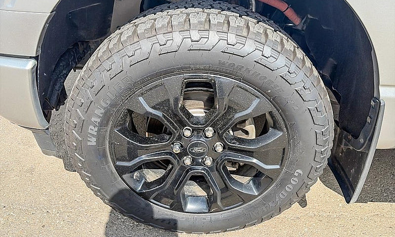 2022 Ford F-150 Xlt ...
