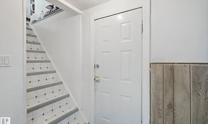 11946 70 St Nw Edmon...