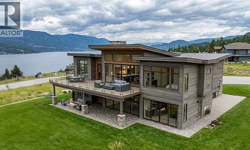 640 Upper Lakeview R...