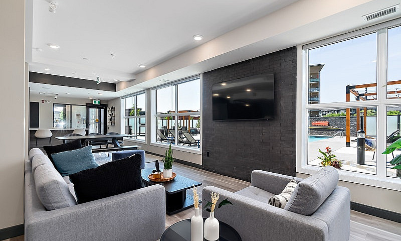 2 Bedroom, 2 Bathroo...