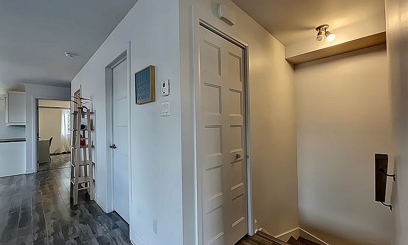 $585,000 - Duplex Fo...