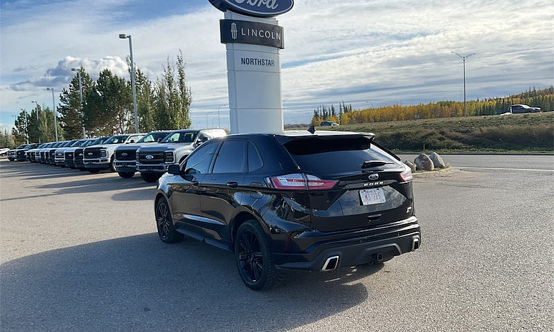 2021 Ford Edge St - ...