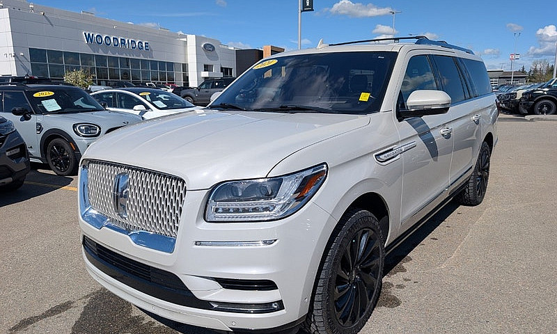 2020 Lincoln Navigat...