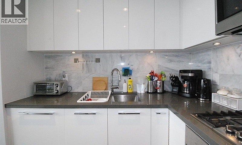 5638 Birney Avenue V...