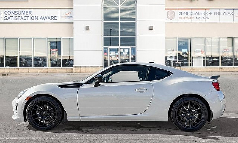 2017 Toyota 86...