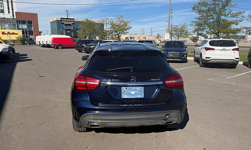 2018 Mercedes-Benz G...
