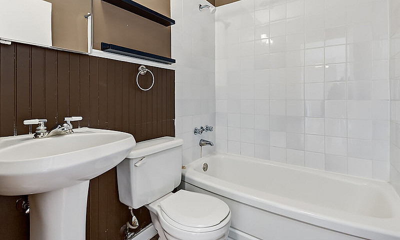 2 Bedroom Apartment,...