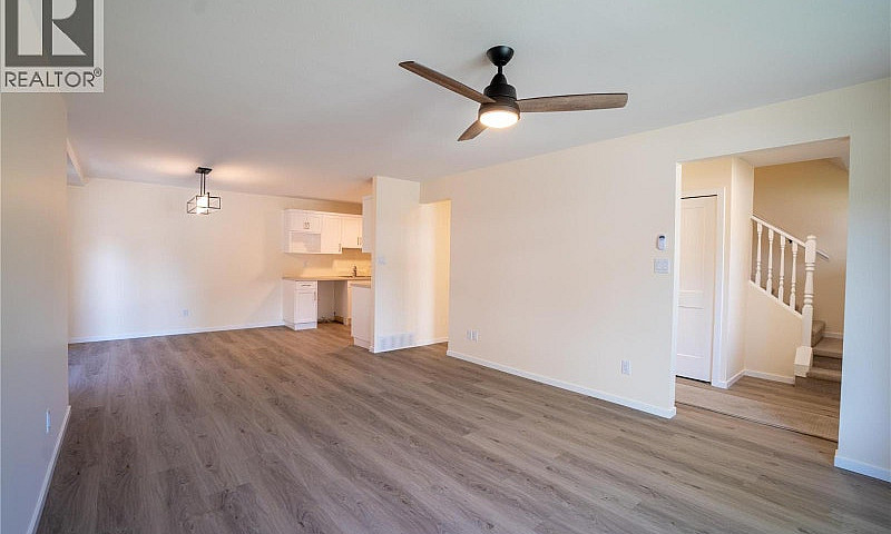 183 Maple Street Uni...