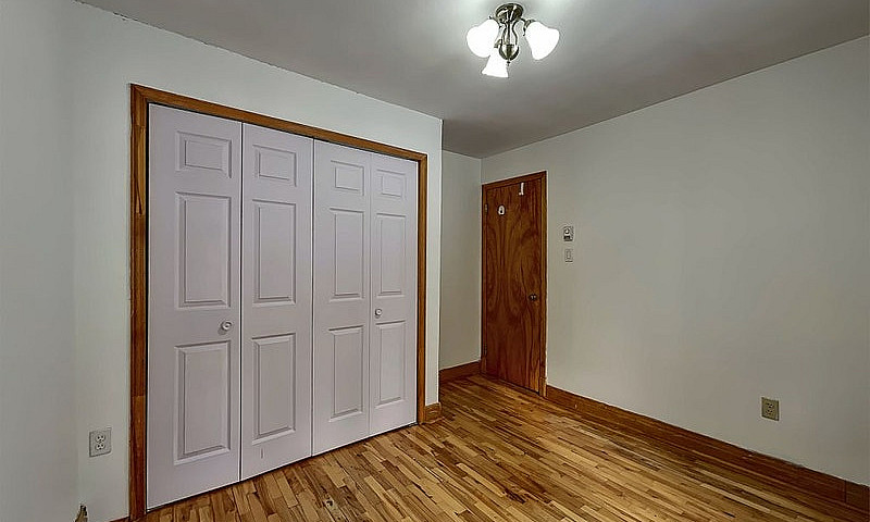 $324,999 - 2 Storey ...