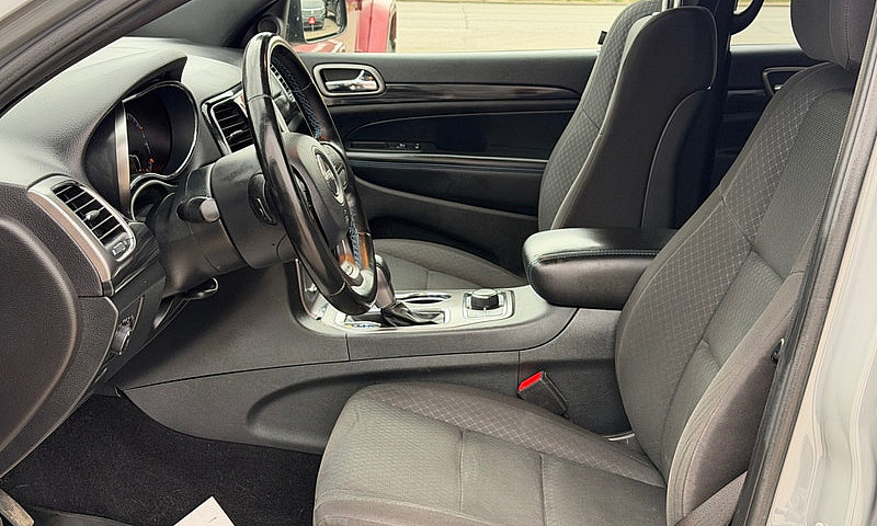 2020 Jeep Grand Cher...