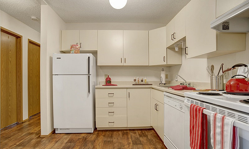 1 Bedroom Eagle At A...