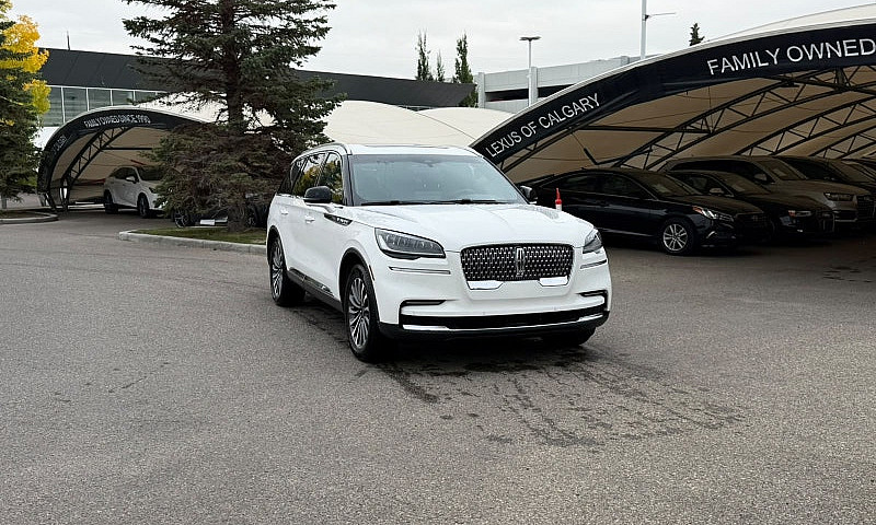 2023 Lincoln Aviator...
