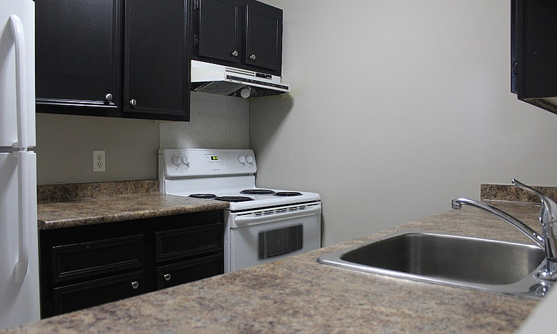 Confederation Apartm...