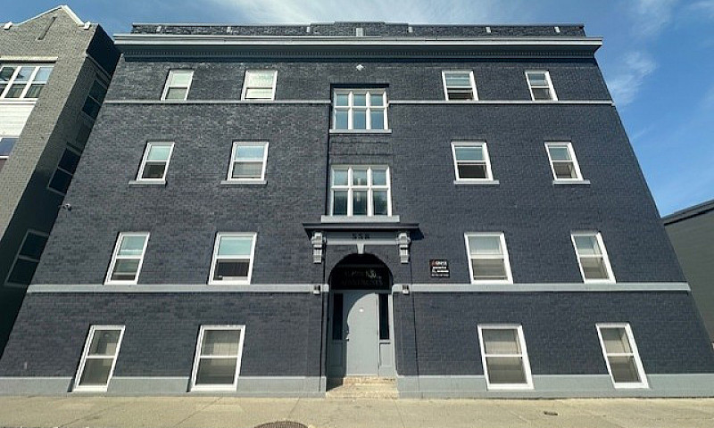 558 Sherbrook - 1 Br...