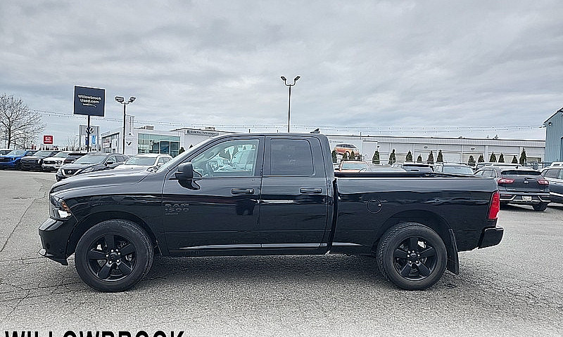 2021 Ram 1500 Classi...