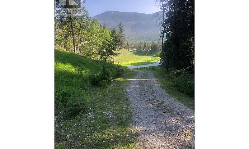 Lot 1 Kootenay Rd No...