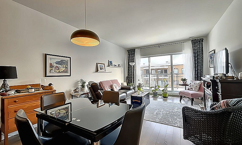 215 000$ - Condo À V...