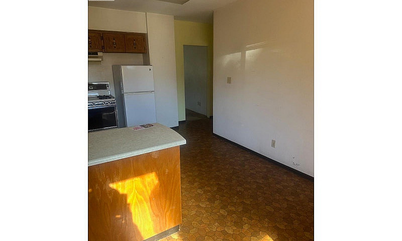 3212 W 6Th Avenue Va...
