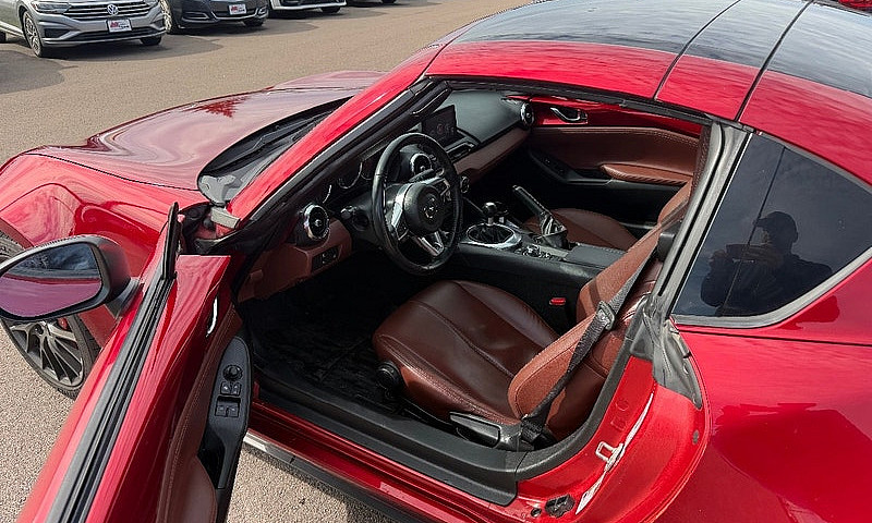 2018 Mazda Mx-5...