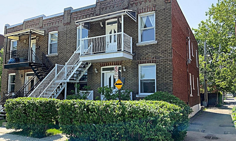785 000$ - Duplex À ...