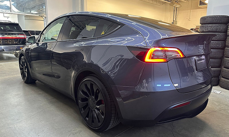 2022 Tesla Model Y P...