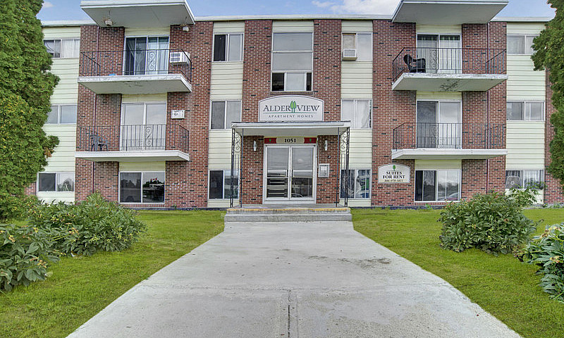 2 Bedroom Eagle At A...