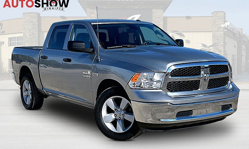 2023 Ram 1500 Crew C...