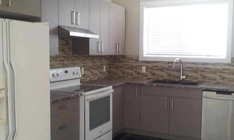 Basement Suite 2 Bed...