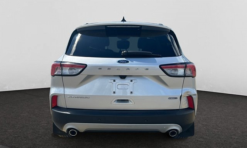 2020 Ford Escape Tit...