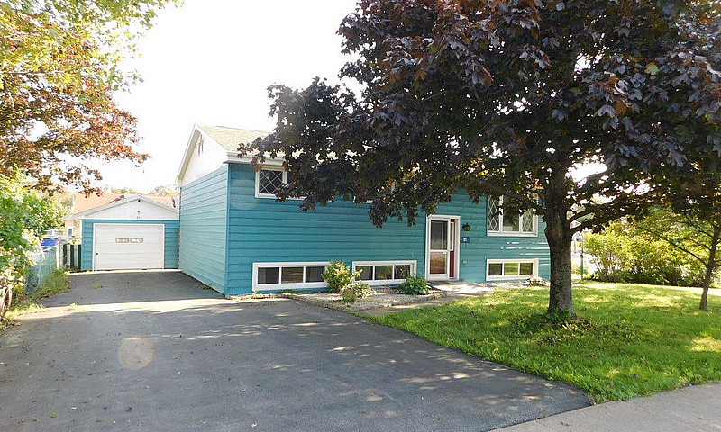 Dartmouth Bungalow W...