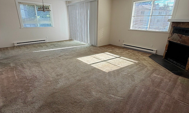 $2,600 / 3Br - Sun C...