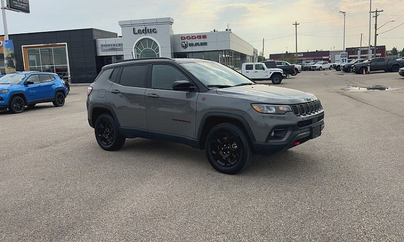 2023 Jeep Compass Tr...