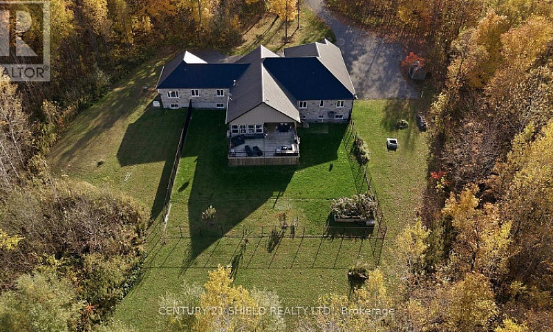 3822 Lakeside Drive ...