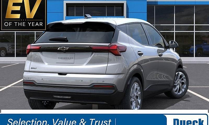 2027 Chevrolet Bolt ...