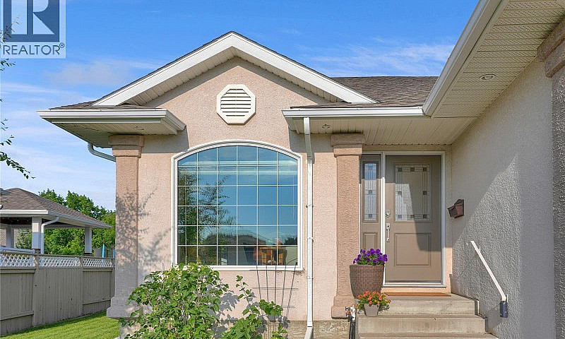 35 Marigold Crescent...