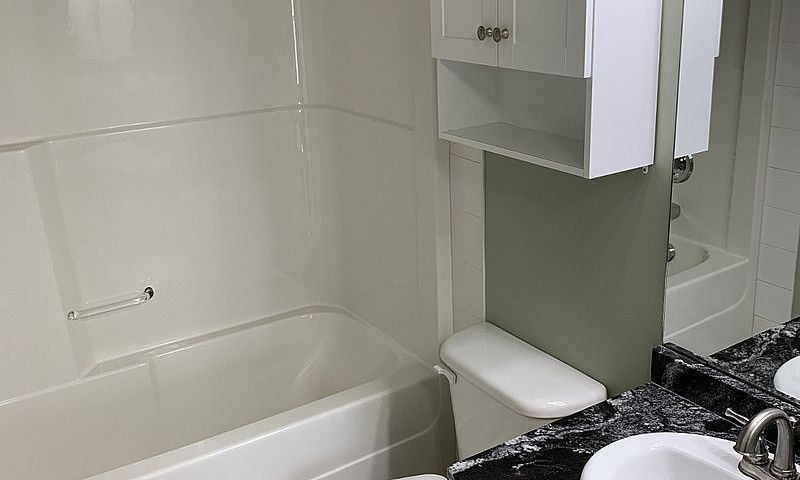 Corner Unit With Und...
