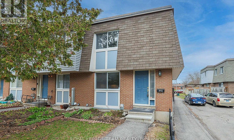 2942 Fairlea Crescen...