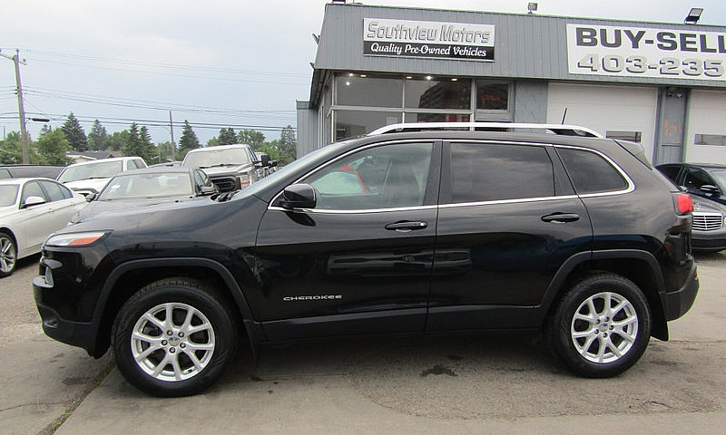 2016 Jeep Cherokee 4...