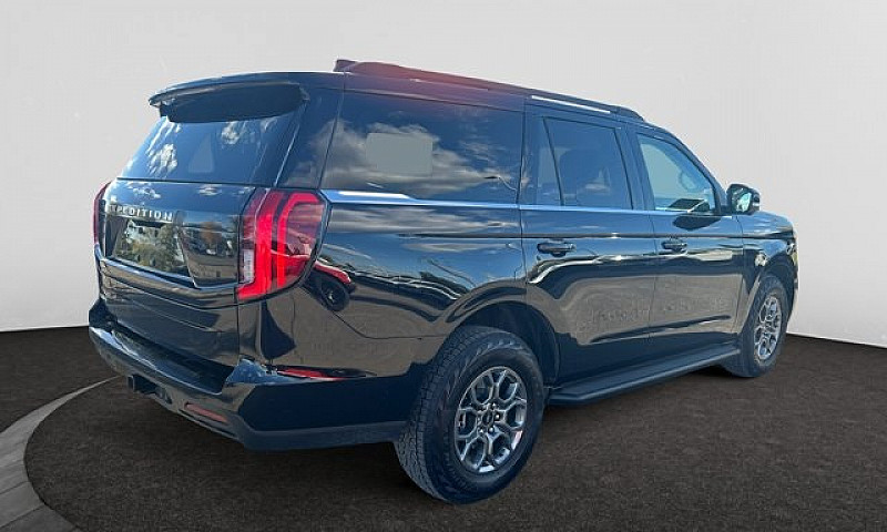 2026 Ford Expedition...