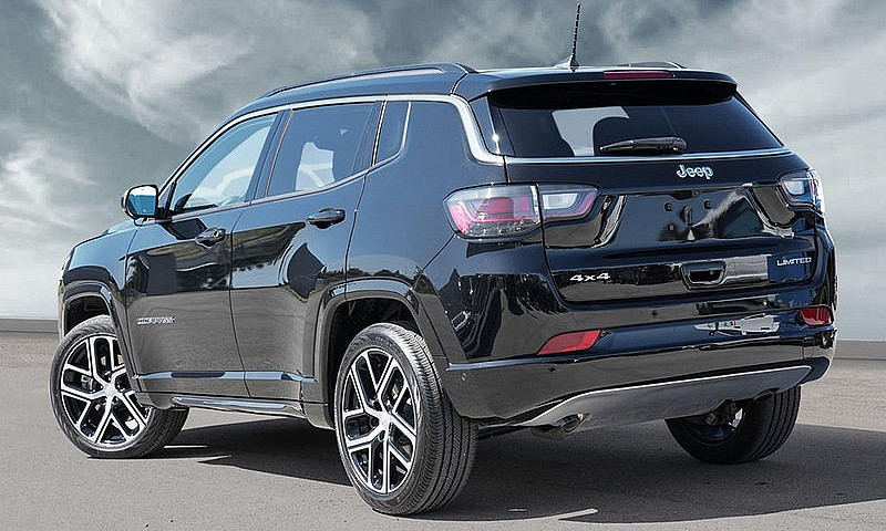 2024 Jeep Compass Li...