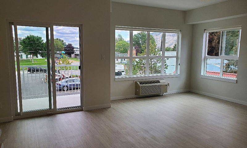 York Apartments #206...