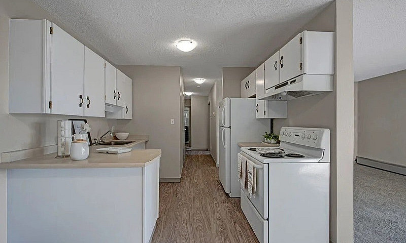 1 Bed X 1 Bath Apart...