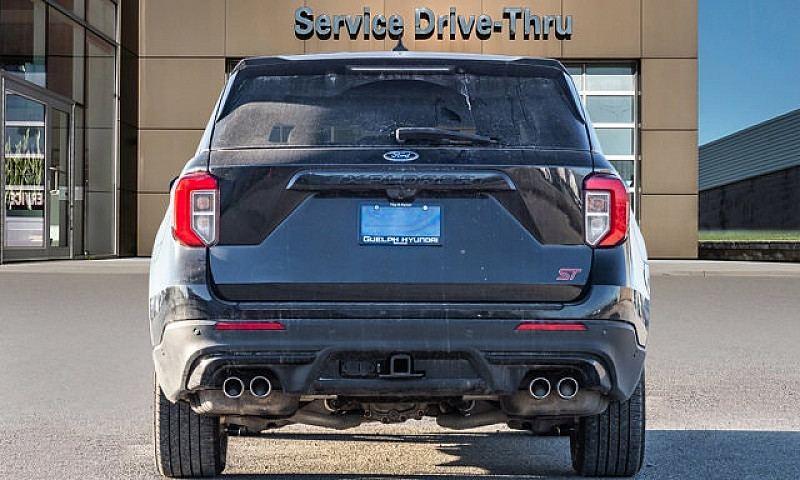 2021 Ford Explorer S...