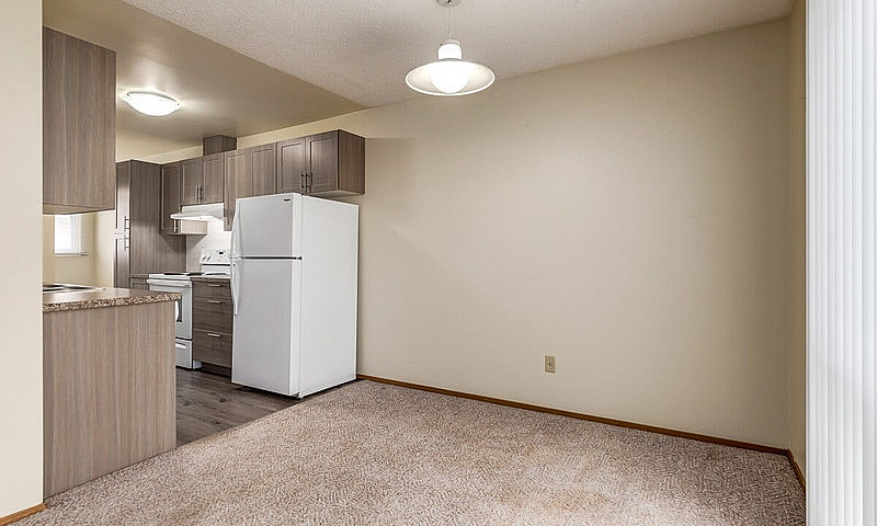 Townhomes With In Su...