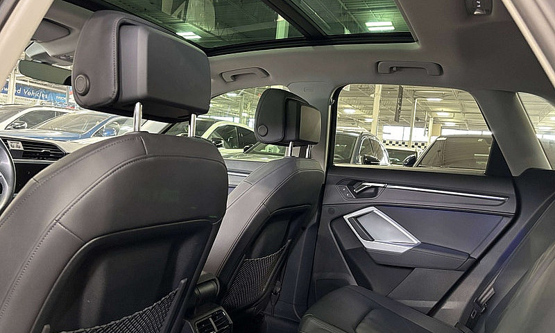 2023 Audi Q3 Progres...